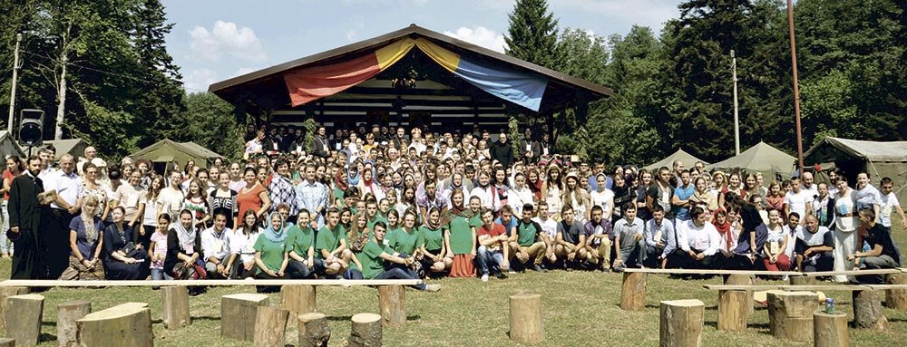 A debutat Adunarea Tinerilor Creştini Ortodocşi - ediţia a V-a 77726