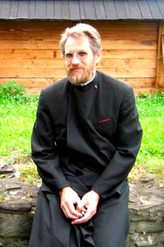 Omagiu adus părintelui profesor Constantin Mihoc  77685