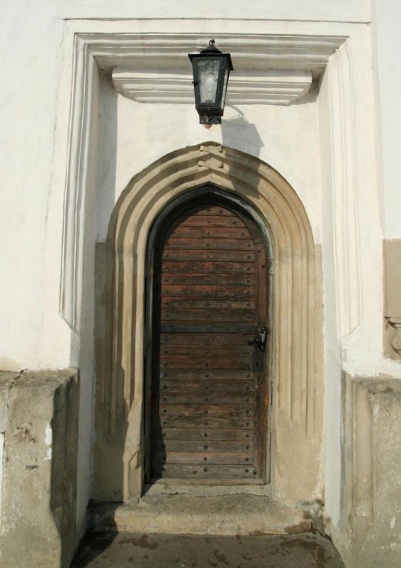 Uşile care se închid 77686