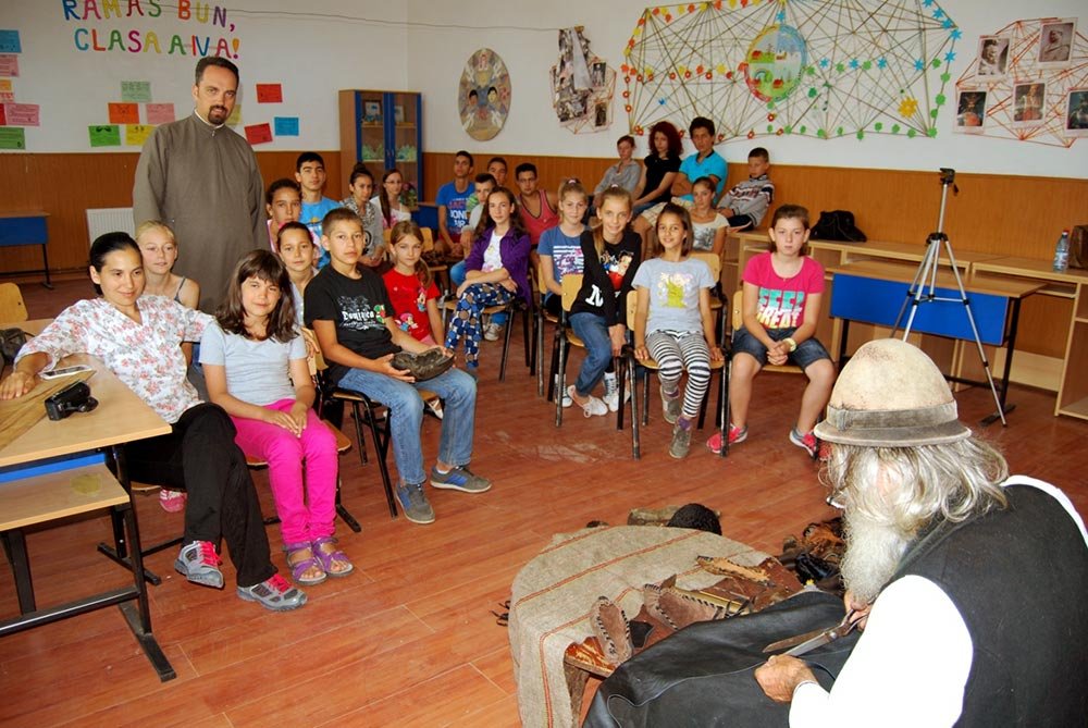 Atelier pentru tineri la Teliu Vale, Braşov 77652