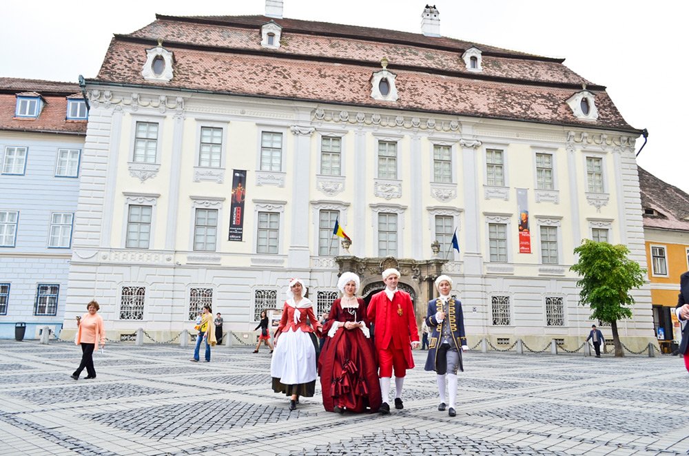 Catedrala culturii şi a cărţii 77638