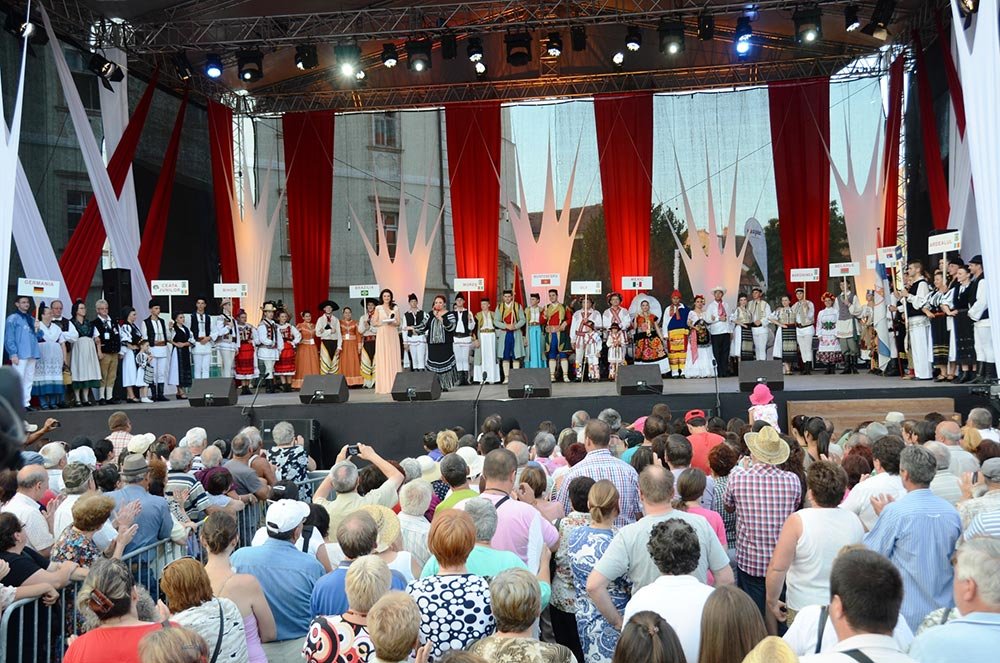 Festivalul Internaţional de Folclor „Cântecele Munţilor“ 77624