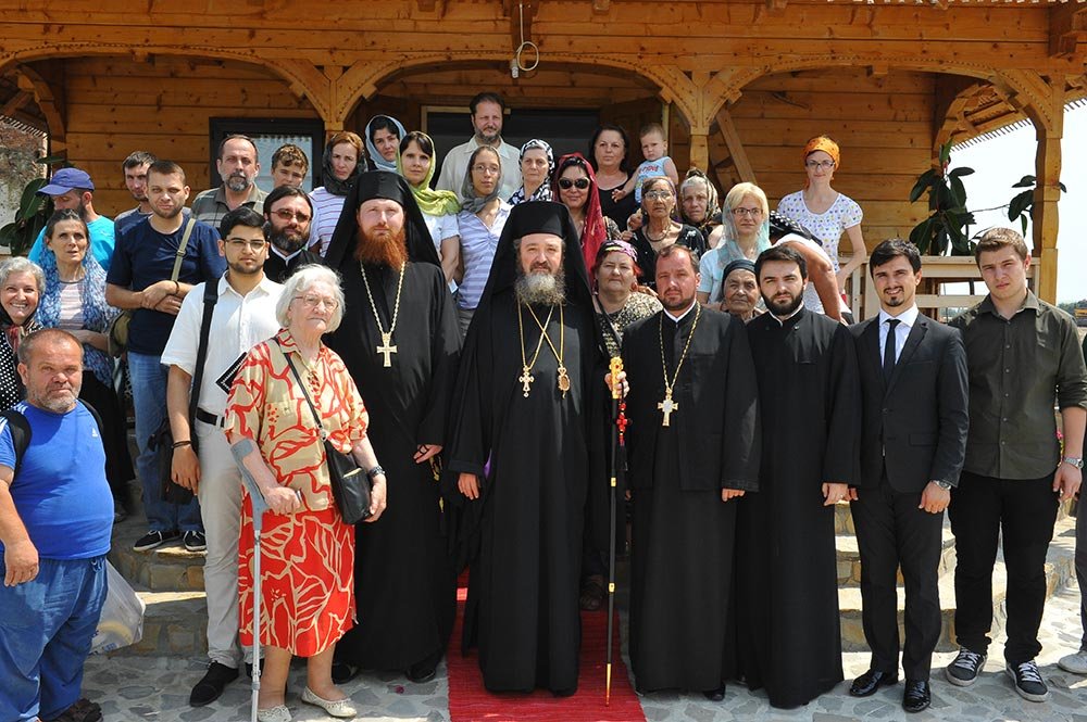 Mănăstirea Chiajna şi-a prăznuit ieri hramul 77525