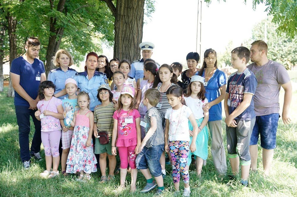 O nouă ediţie a Taberei de creaţie „Aripi de înger“ 77537