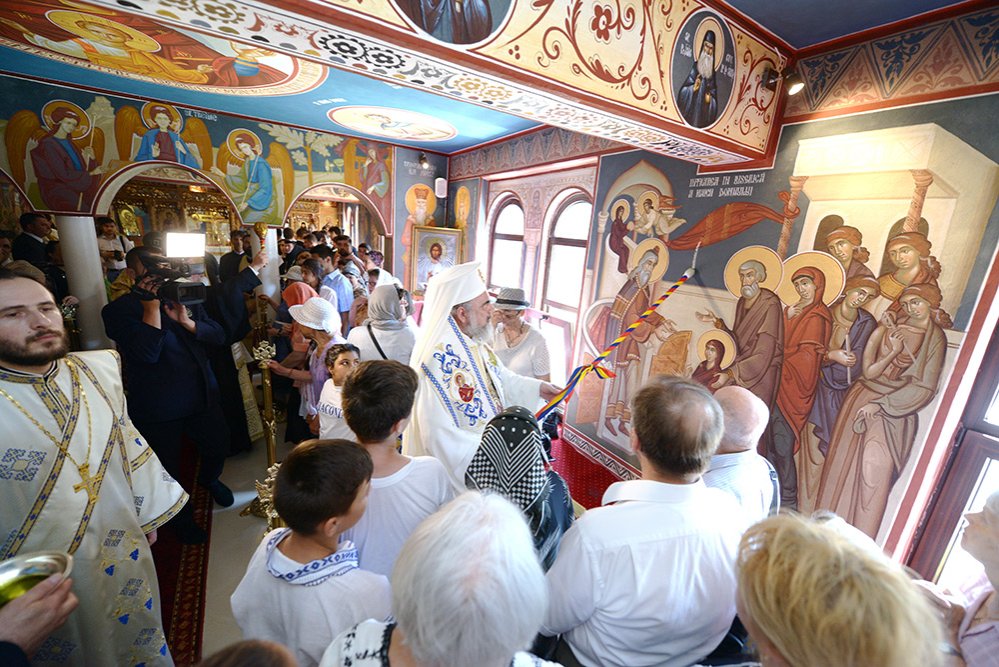 Sfântul Ioan Iacob, mărturie a sfinţeniei poporului român 77523