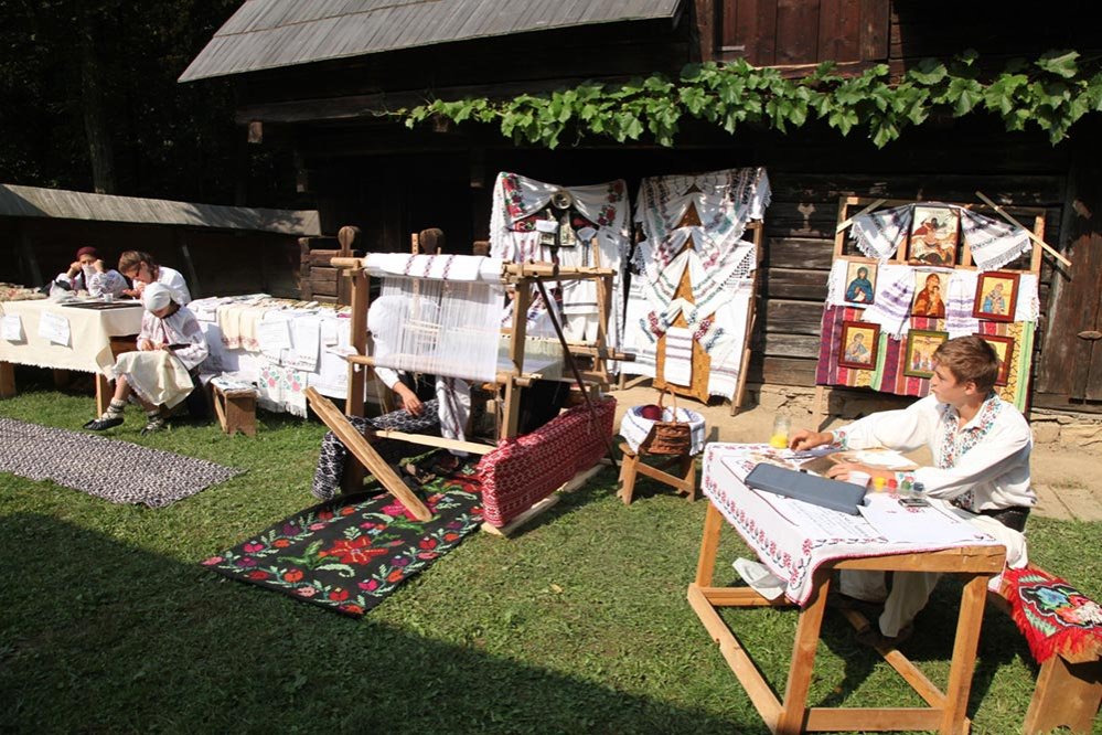 „Tezaure Umane Vii“ la Muzeul ASTRA 77515