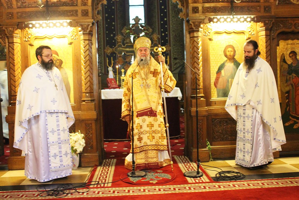 Liturghie arhierească în Catedrala Maicii Domnului 77410