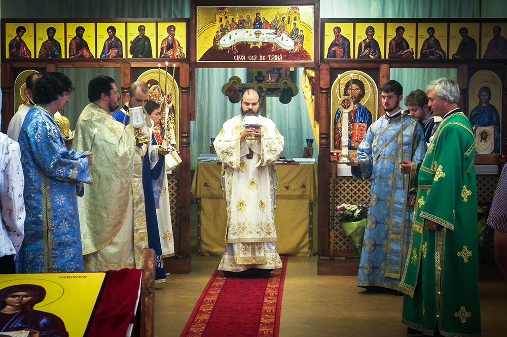 Bucuria de a trăi credinţa în coordonate familiare 77376