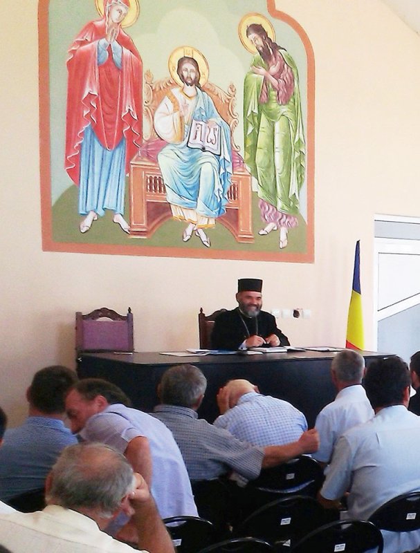 Şedinţă la Protopopiatul Jibou 77385