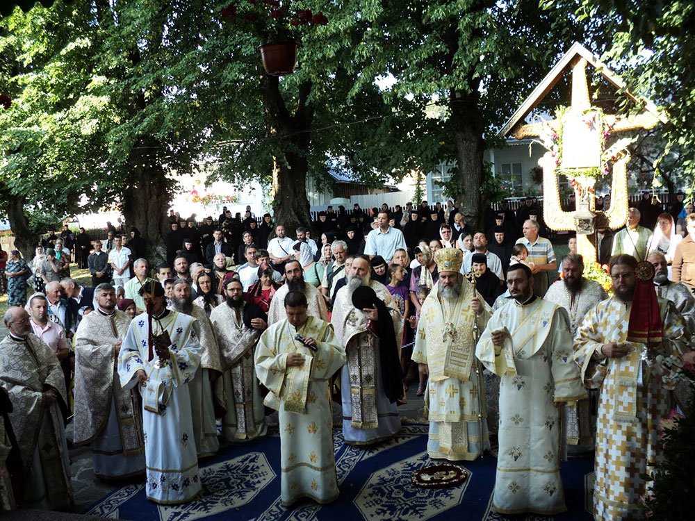 Manifestări religioase închinate Adormirii Maicii Domnului 77342