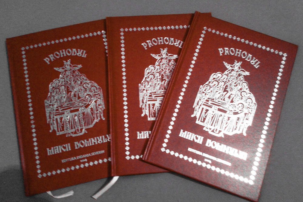 O nouă ediţie a Prohodului Maicii Domnului pe notaţie bizantină 77330