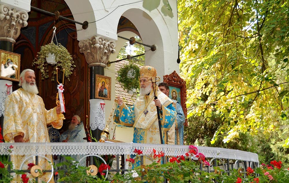 Praznicul Adormirii Maicii Domnului cinstit de bănăţeni 77306