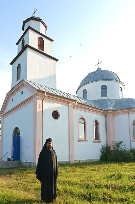 Nevoirea călugărului de pe grindul Letea 77236