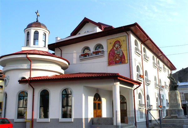 Pregătiri pentru inaugurarea Centrului rezidenţial pentru persoane vârstnice „Sfântul Silvestru“ 77217