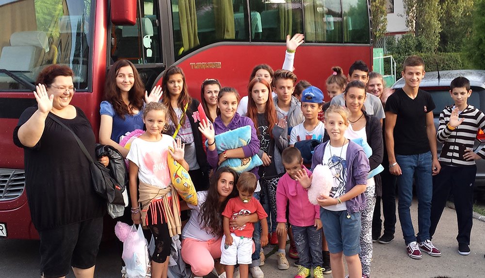 Tabără în Bucovina pentru 20 de copii din Arhiepiscopia Tomisului 77218