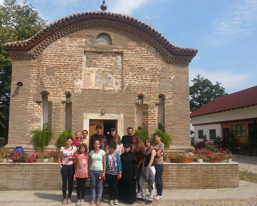 Tabără pentru tineri în Episcopia Giurgiului 77159