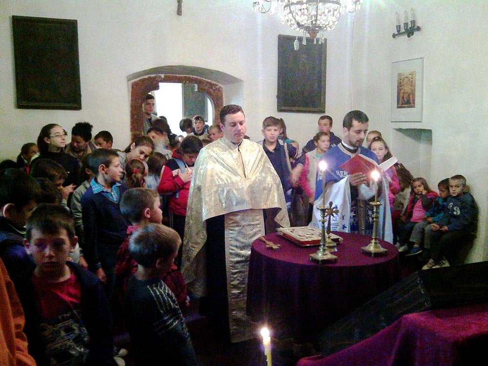 Activităţi cu 100 de copii din Protopopiatul Dej, la Vad 77068