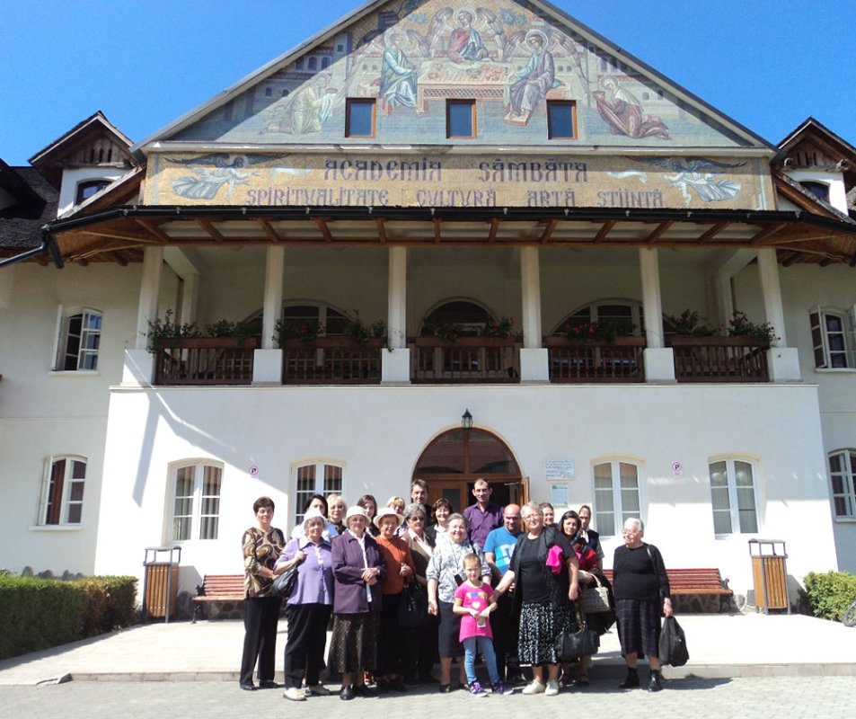 Pelerinaj la mănăstiri ardelene 77025