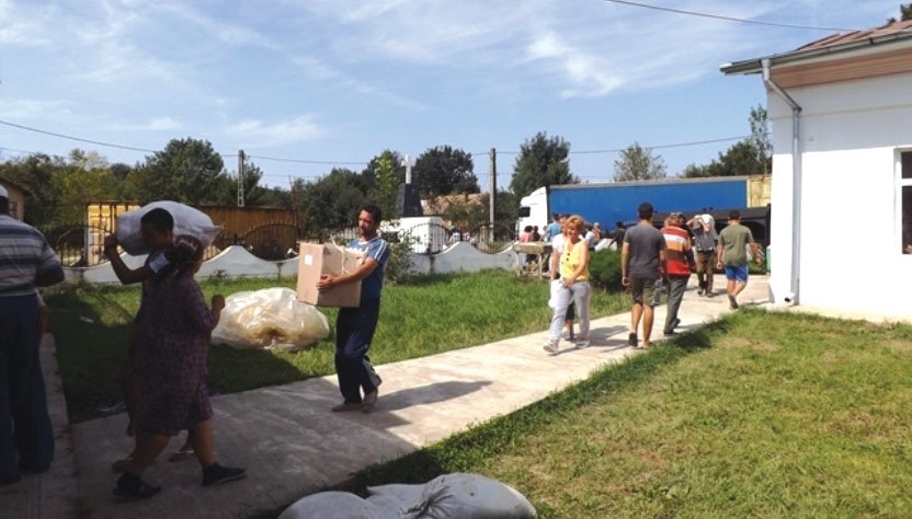 Finalul Campaniei „Solidari cu familiile sinistrate din Oltenia“, în Episcopia Sălajului 76980