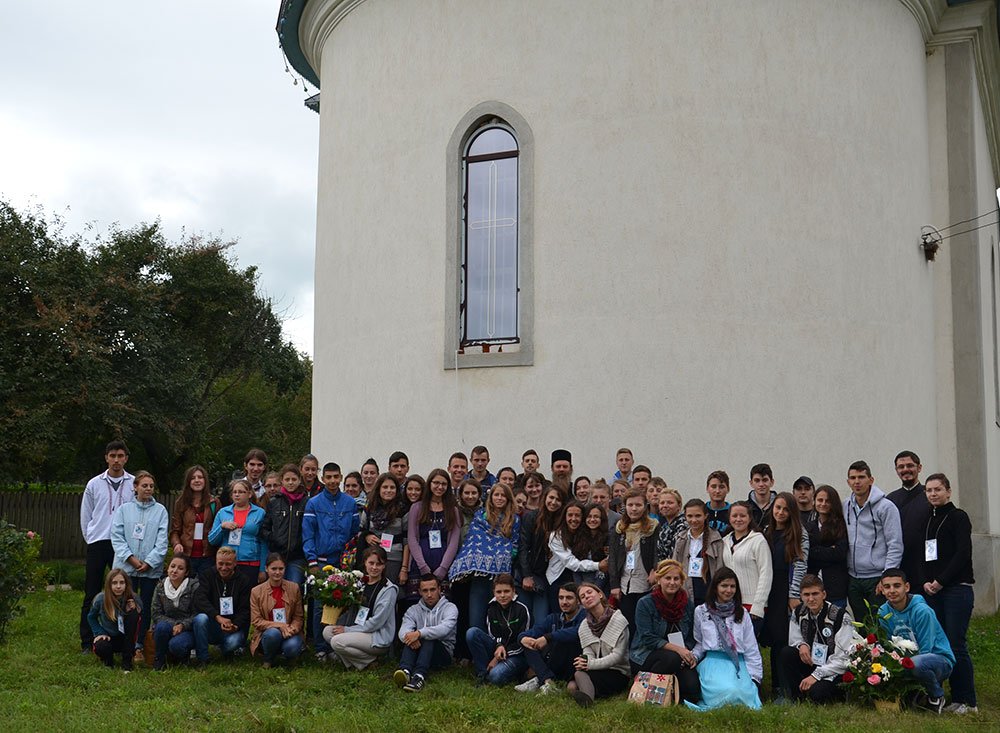 Seminar de formare cu tinerii în Parohia Zoiţani 76966