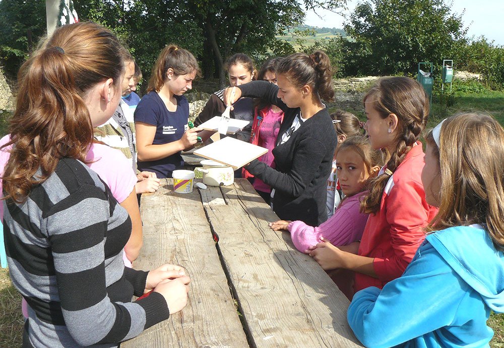 Cerc de pictură religioasă la Feredeni 76925