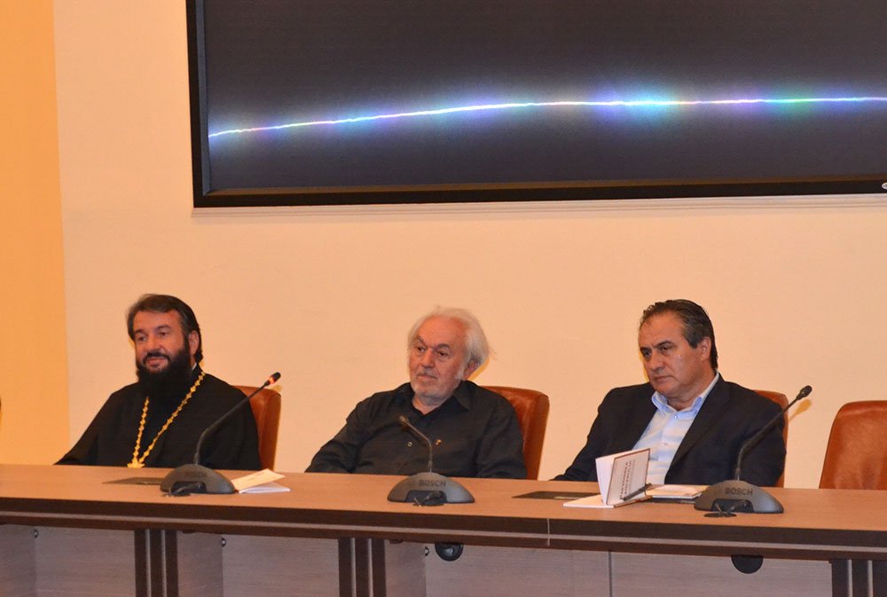 Conferinţă despre prevenirea cancerului la Reşiţa 76943