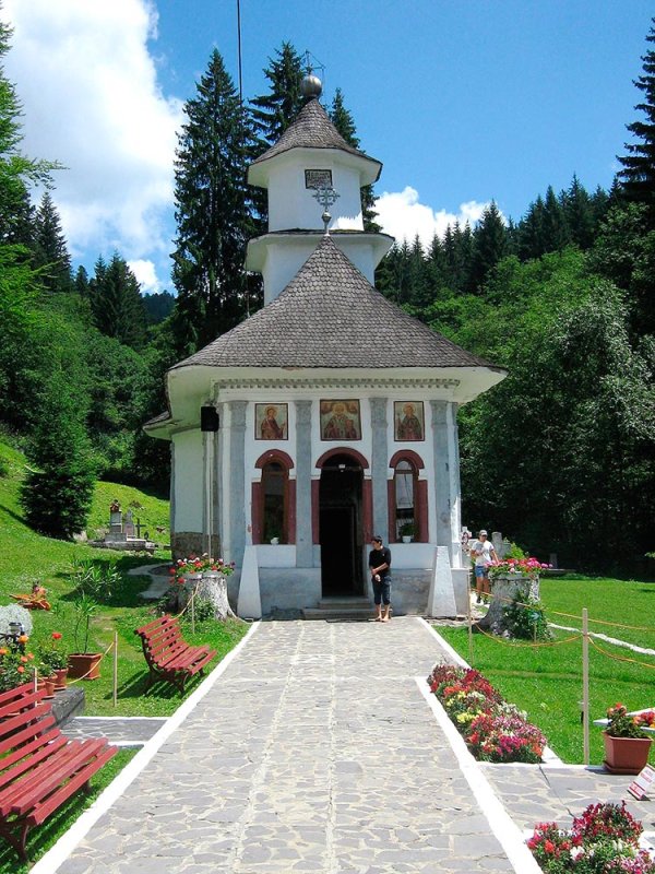 Schitul din Predeal, la 240 de ani 76927