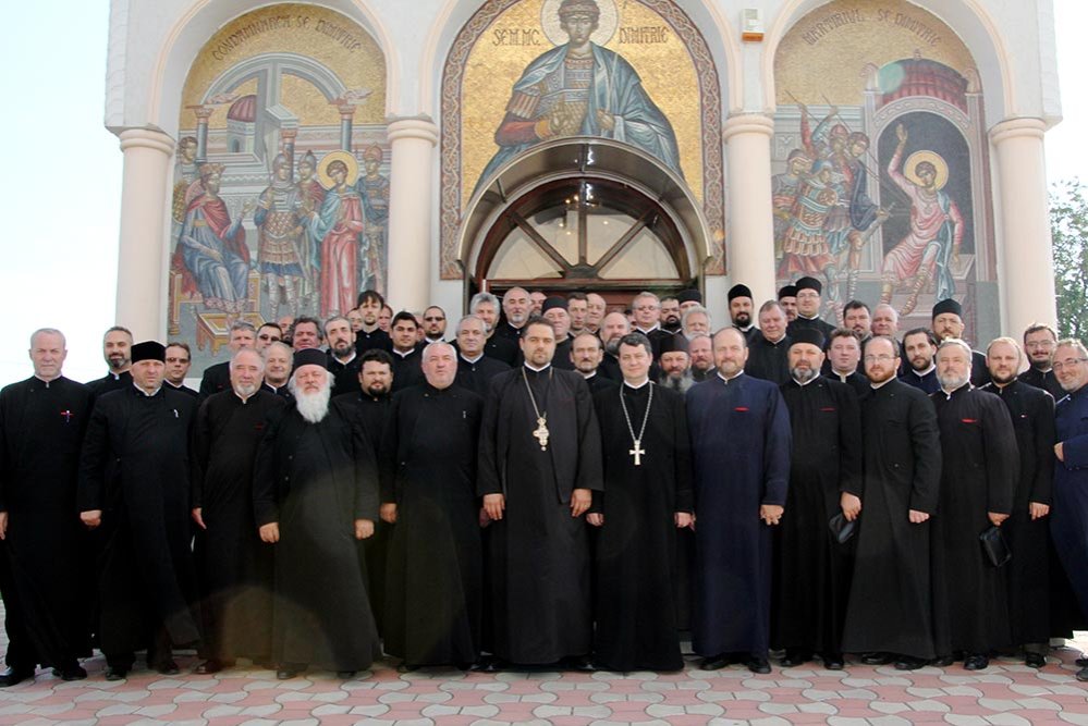 Întrunire preoţească în Protopopiatul Roman 76908