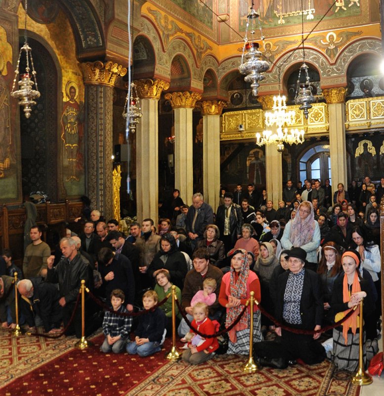 Pregătirea credinciosului pentru participarea la Sfânta Liturghie 76916