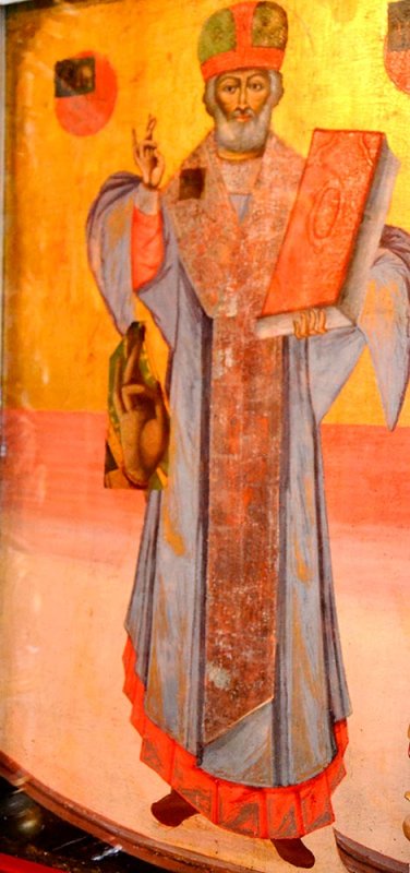 Chipul lemnului, desăvârşit în ctitoria de la Orbeni 76860