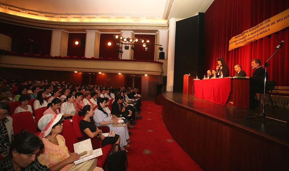 Consfătuirea profesorilor de religie din Galaţi şi Brăila 76817