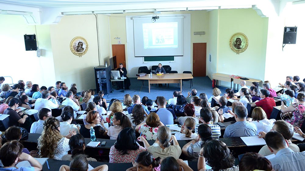 Consfătuirea profesorilor de religie din Bucureşti 76794