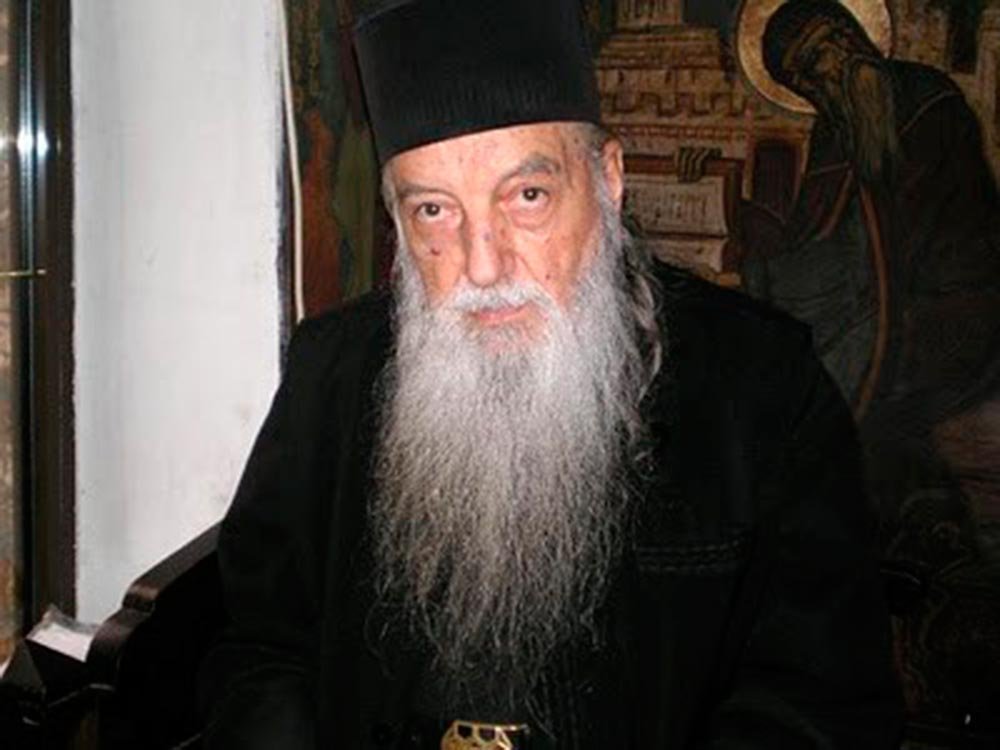 Părintele Hrisostom Dănilă, lângă părintele Hrisostom Postolache şi părintele Ieronim Gagea 76810