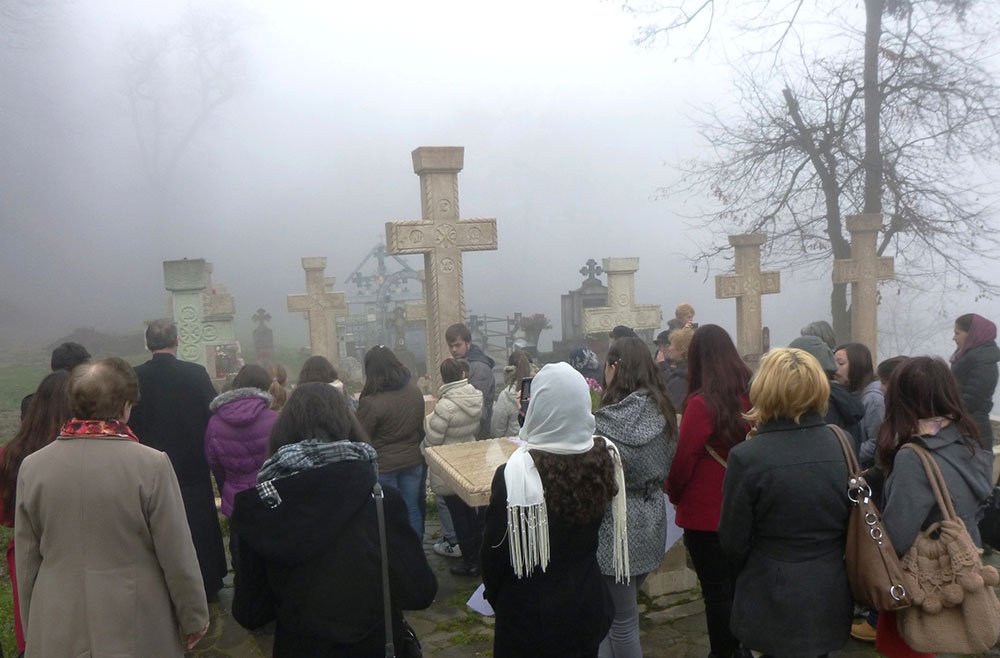 Veşnică pomenire şi cinstire eroilor români! 76796