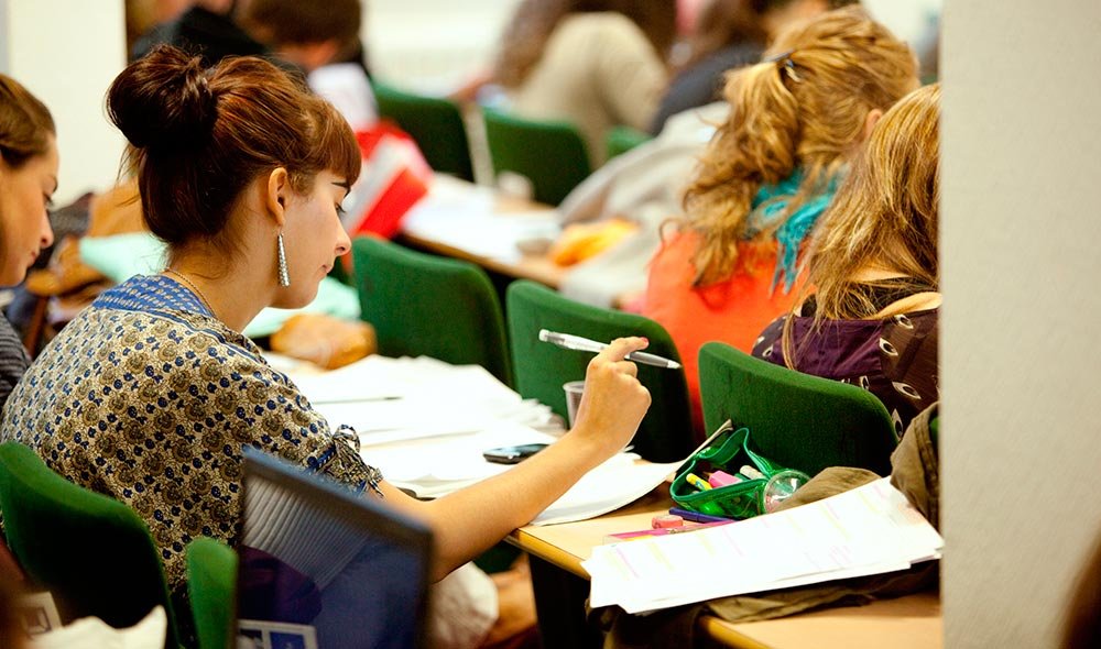 Erasmus+, un program de sprijin pentru tineri 76764