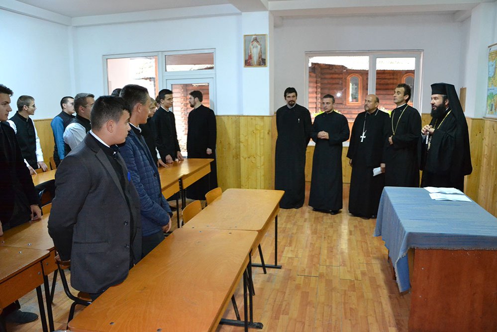 Binecuvântare pentru elevii seminarişti 76704