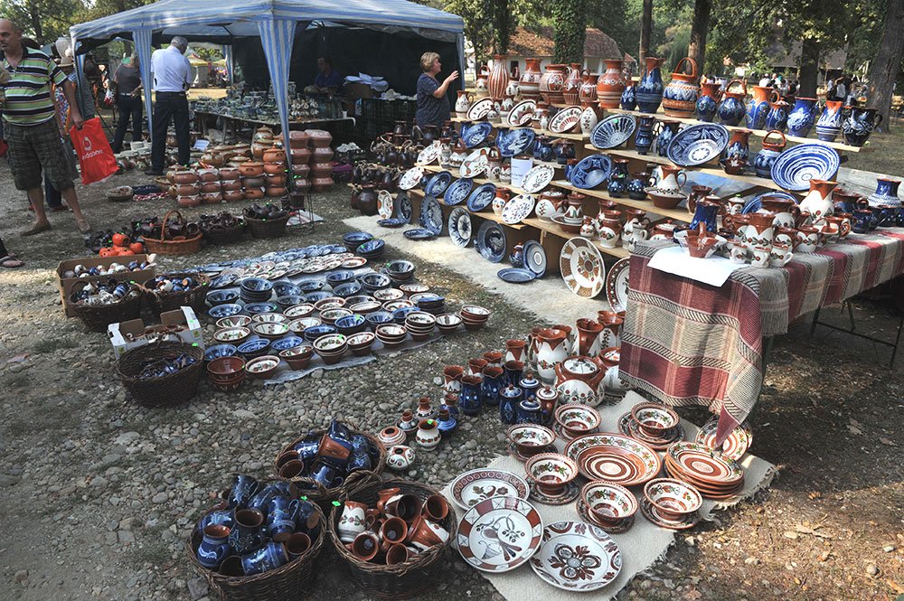 O nouă ediţie a Târgului meşterilor populari 76660