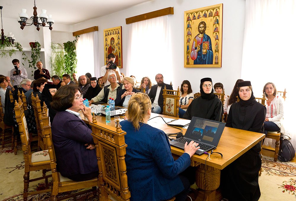 Mănăstirea Dragomirna, premiată pentru restaurarea picturii 76631