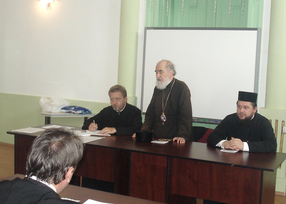 Consfătuirea profesorilor de religie din Arhiepiscopia Aradului 76620