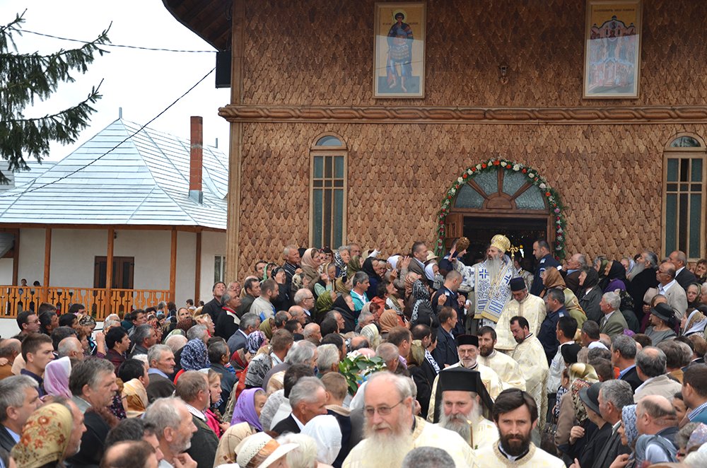 Biserica din cartierul Blebea al oraşului Târgu Neamţ, sfinţită de Mitropolitul Moldovei şi Bucovinei 76611