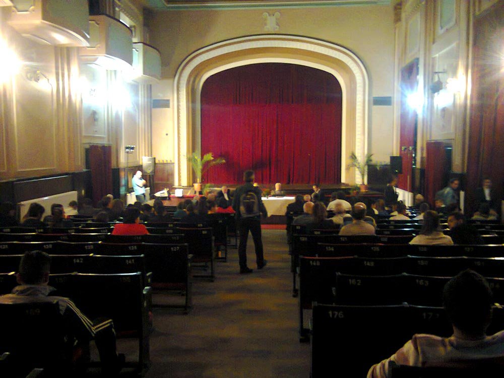 Simpozion naţional despre „Satul românesc“ la Novaci 76592