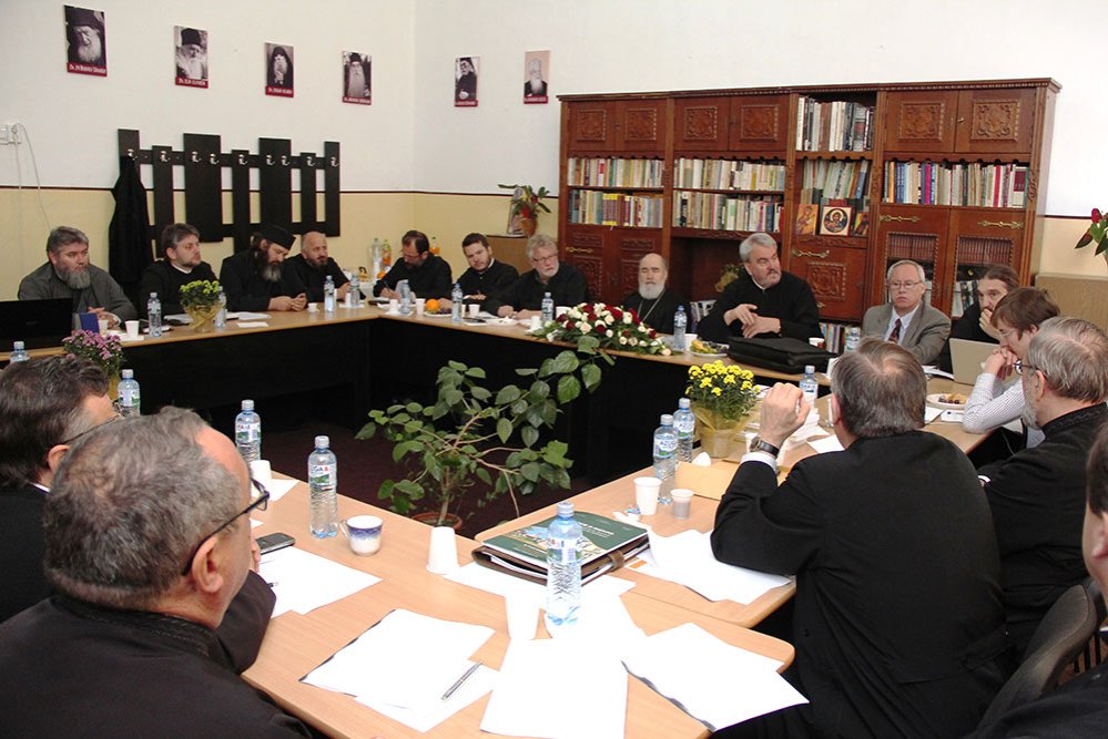 Dezbatere internaţională despre învăţământul teologic 76564