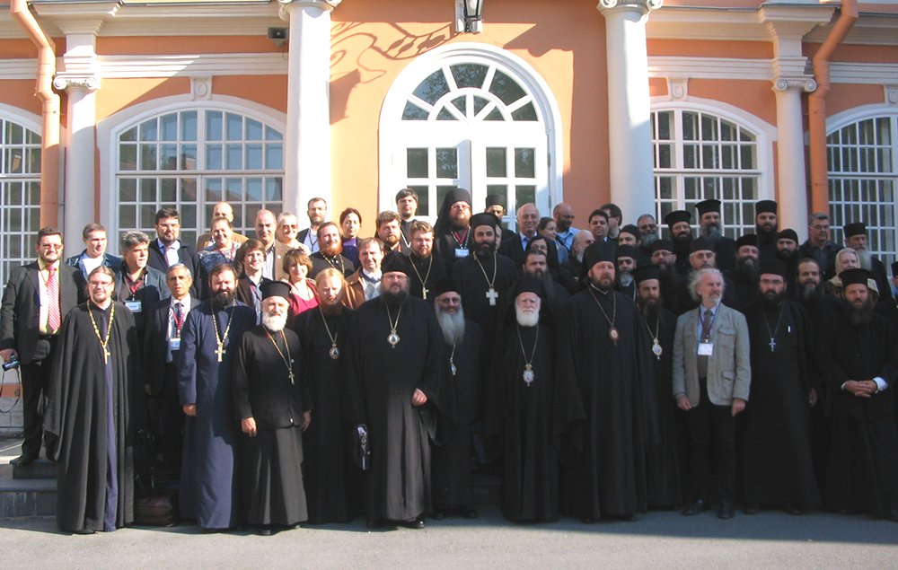 Întâlnire pentru studiul religiilor şi cultelor distructive 76570