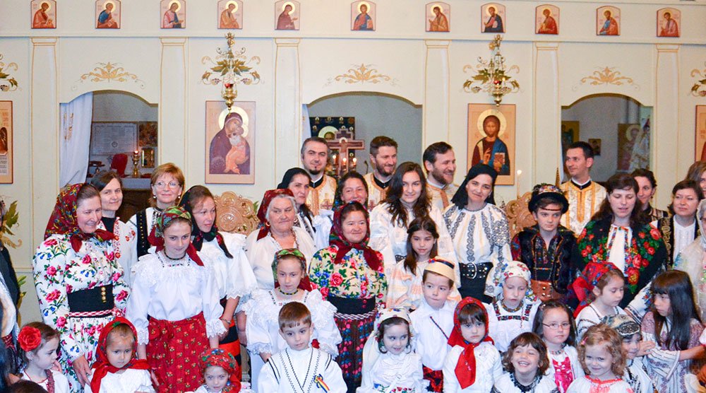 Românii se roagă în limba lor pe toate continentele 76567