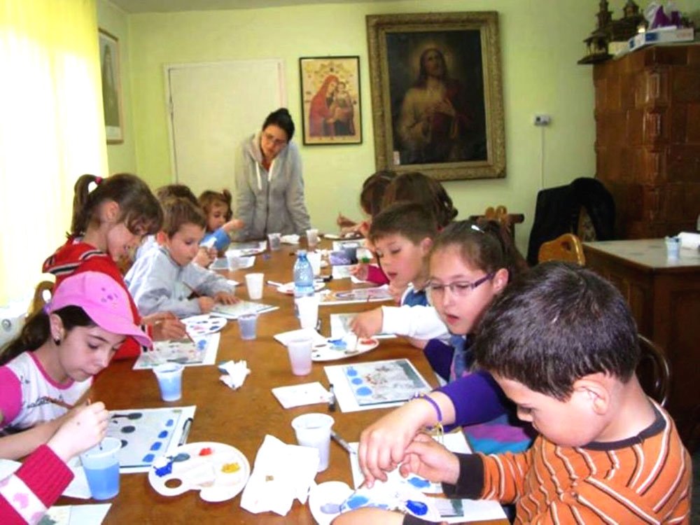 Cateheze şi ateliere în Parohia „Adormirea Maicii Domnului“   76538