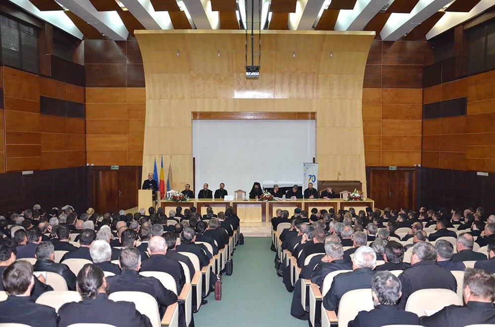 Conferinţa clericilor din Arhiepiscopia Timişoarei 76542