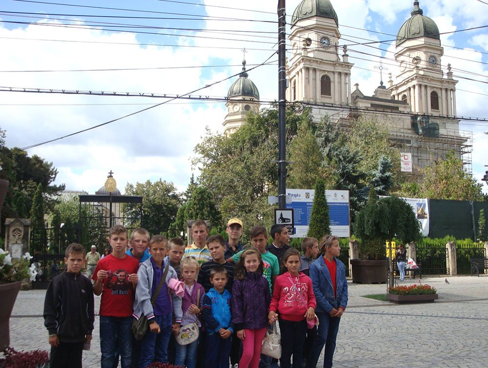 Spectacol artistic organizat de Asociaţia „Iubire şi Încredere“ 76533