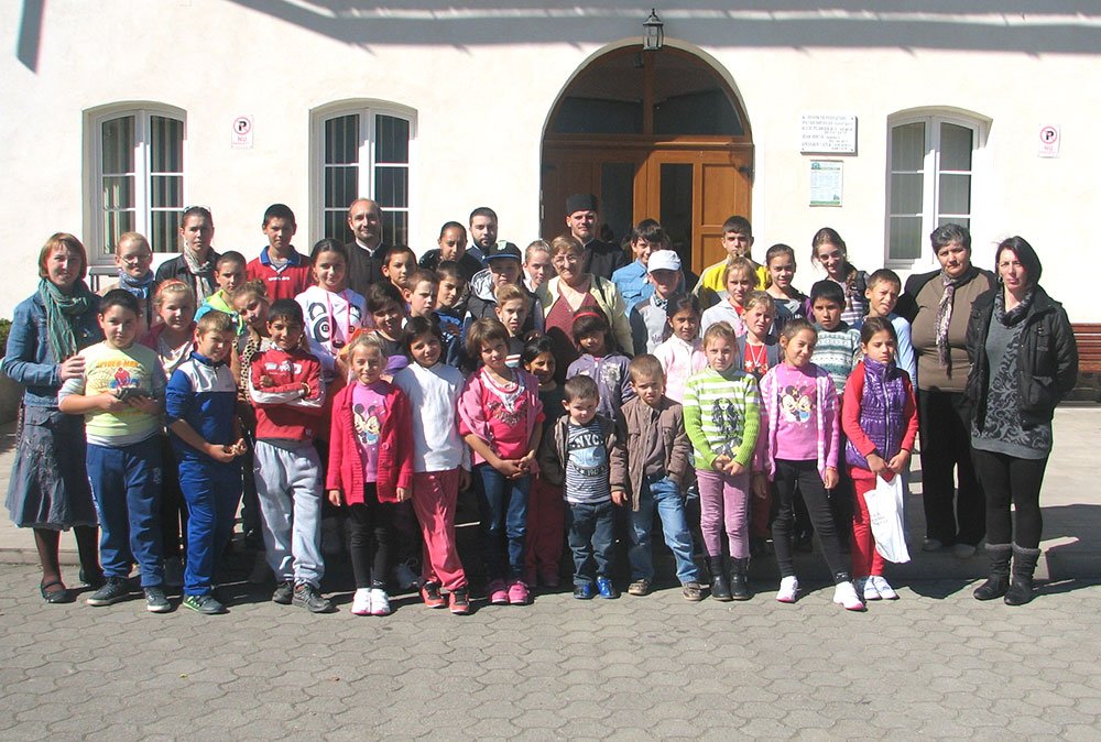 50 de elevi din Protopopiatul Agnita, pelerini la Sâmbăta de Sus 76514