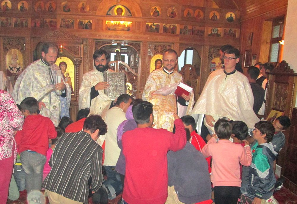 Tabăra socială „Bucurie pentru copii speciali“ 76493