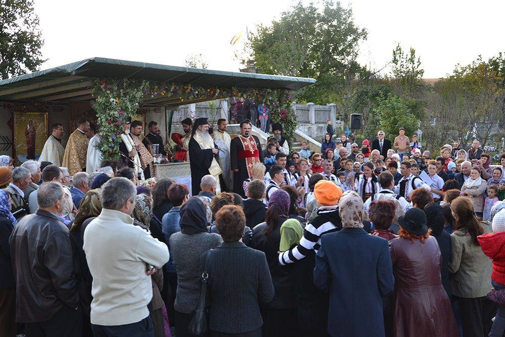 Aşezământul social al Parohiei Găneşti, sfinţit de IPS Mitropolit Teofan 76442